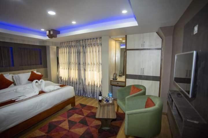 Hotel Marinha Kathmandu Bagian luar foto